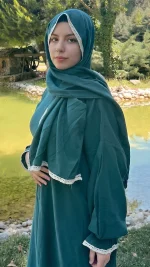 Vadre yeşili müslin namaz elbisesi